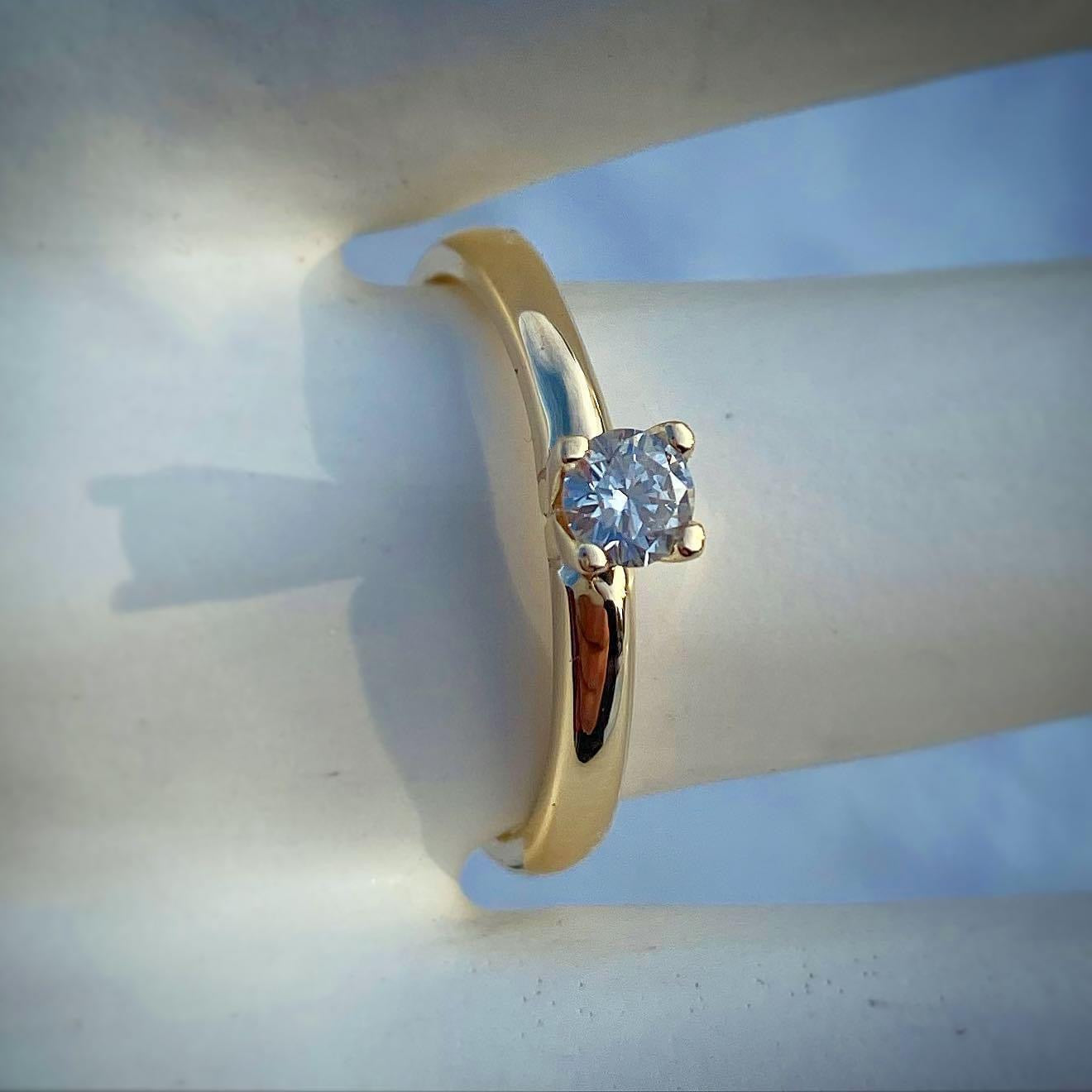 Bague solitaire en or